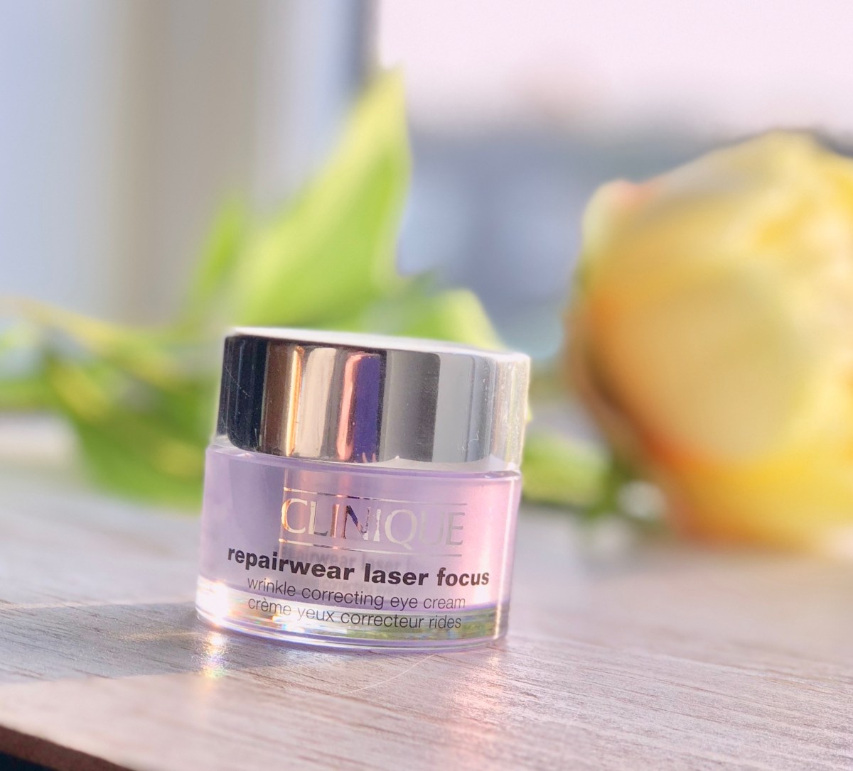 Clinique Repairwear Laser Focus