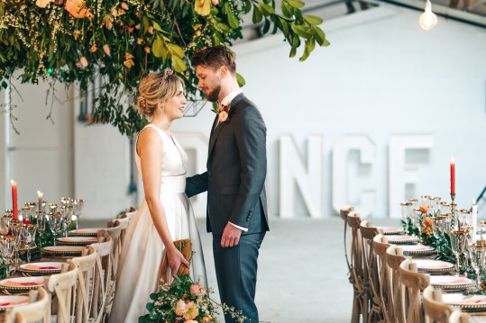 Avington Barns HR-330 couple1