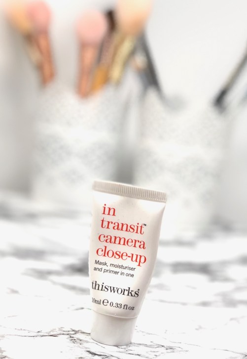 this works in transit camera close-up