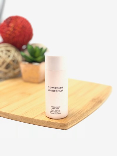 Viktor & Rolf Flowerbomb Perfumed Body Lotion