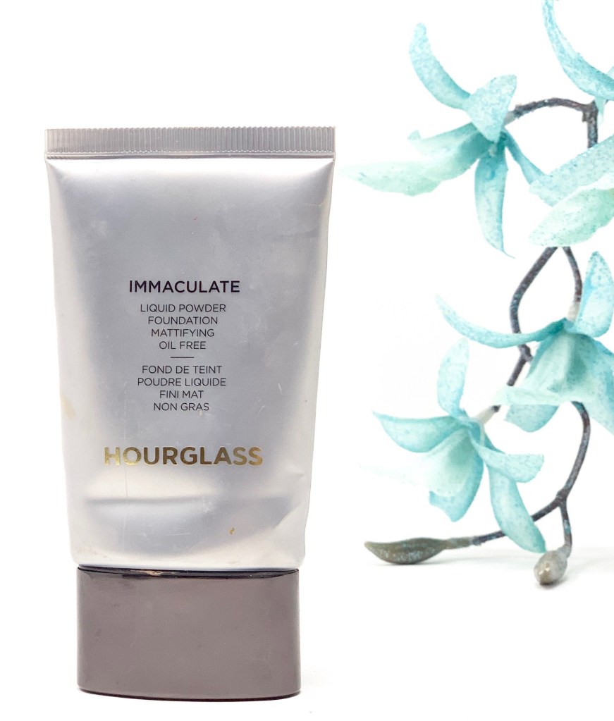 Hourglass Immaculate Foundation