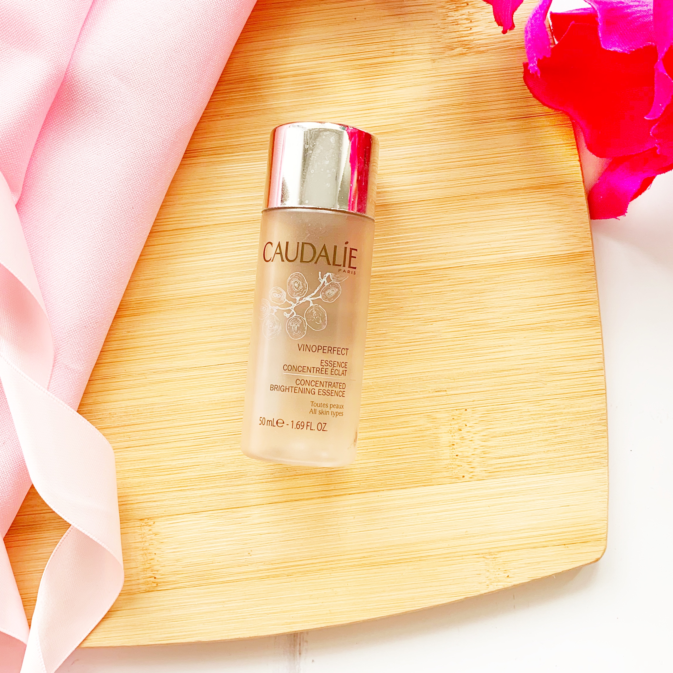 Caudalie Vinoperfect Essence